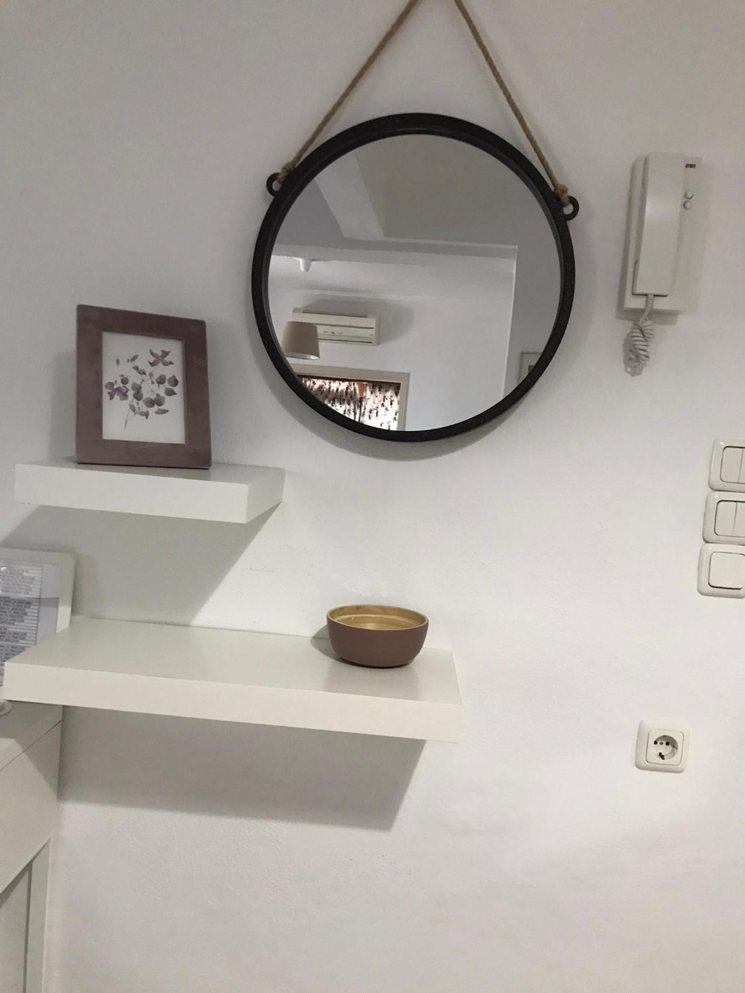 Eva's Apartment