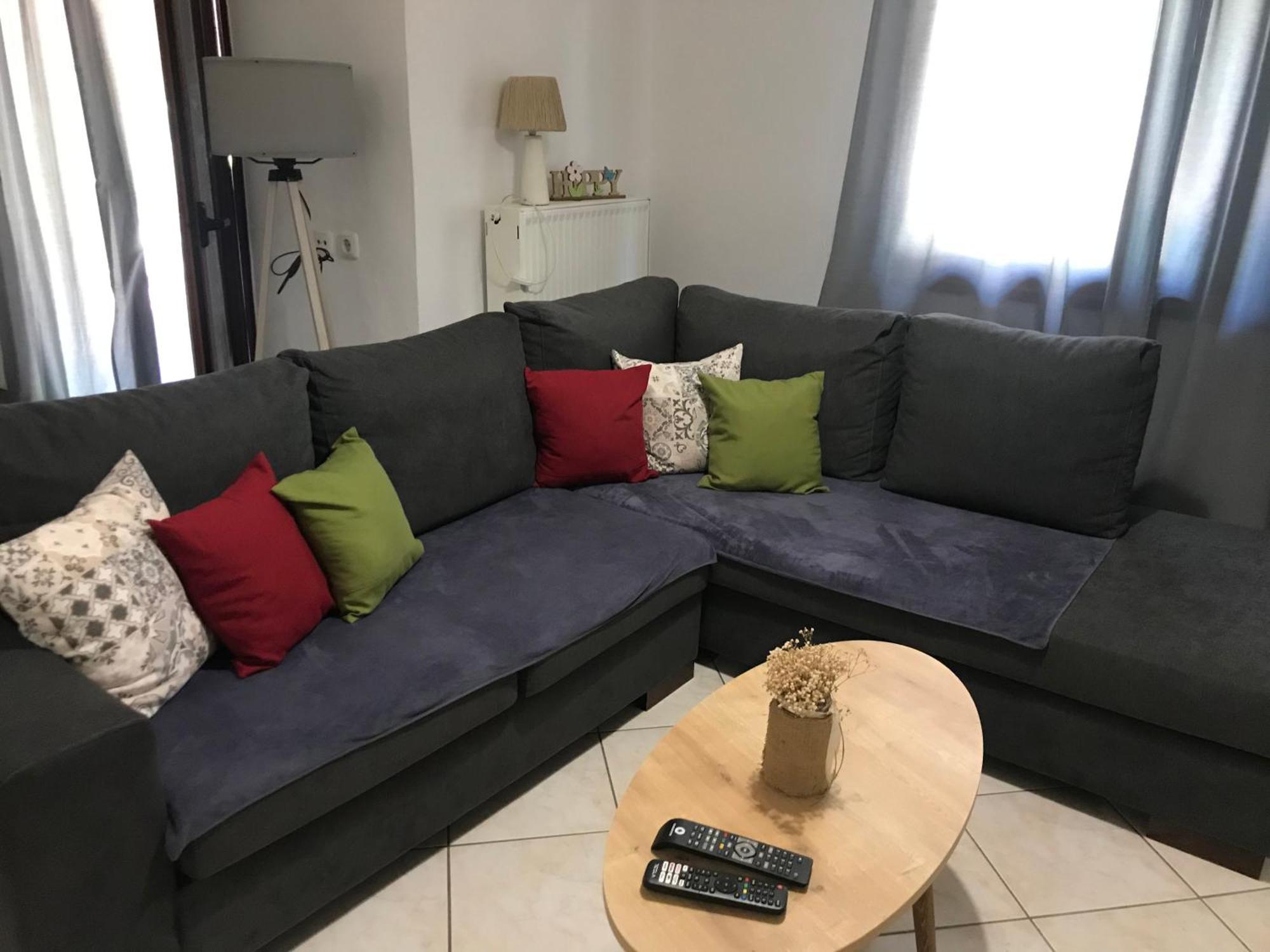 Eva's Apartment *
